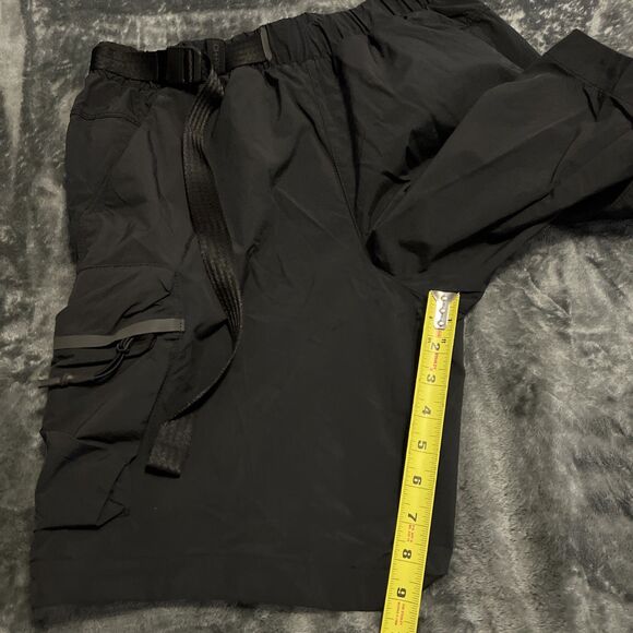 SMALL Nike Sportswear Tech Pack Woven Unlined Cargo Shorts Black Men Sample - Picture 4 of 9